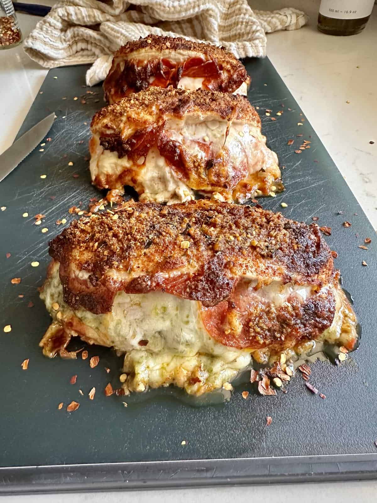 Pizza Stuffed Chicken: A Flavor Fusion That Adapts to Your Diet
